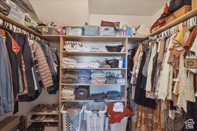 66 APSEN GROVE DR, Evanston, WY 82930