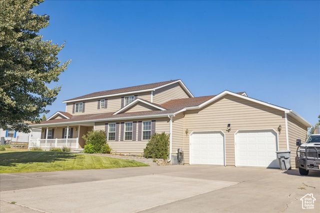 66 APSEN GROVE DR, Evanston, WY 82930