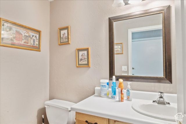 66 APSEN GROVE DR, Evanston, WY 82930