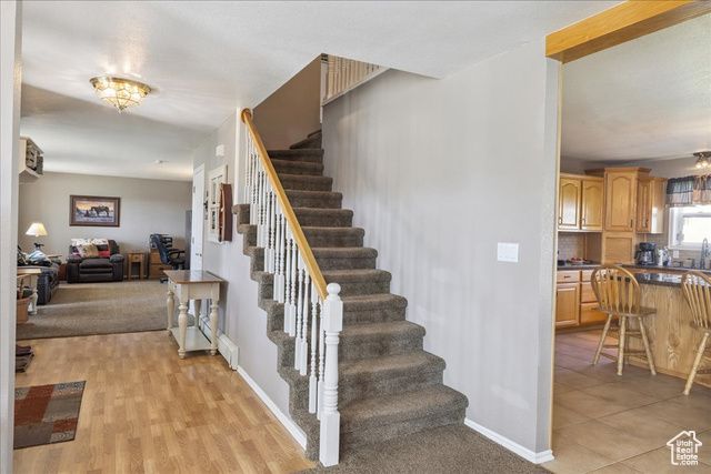 66 APSEN GROVE DR, Evanston, WY 82930