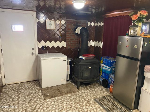 817 Holland Road, Schenectady, NY 12303