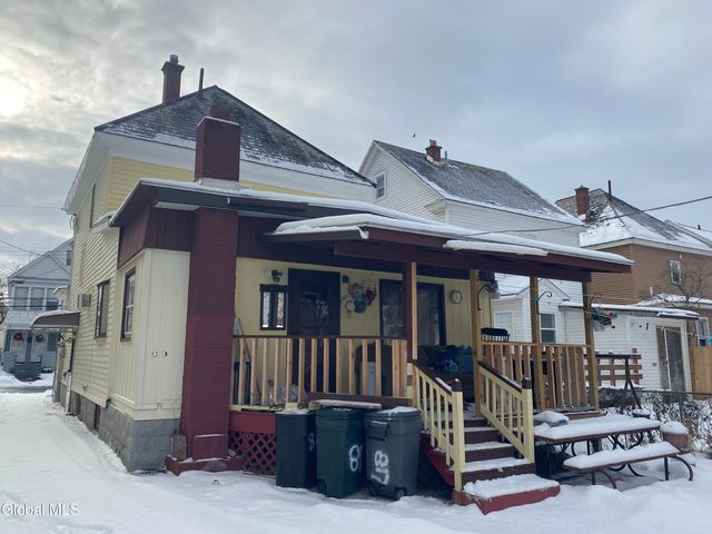 817 Holland Road, Schenectady, NY 12303