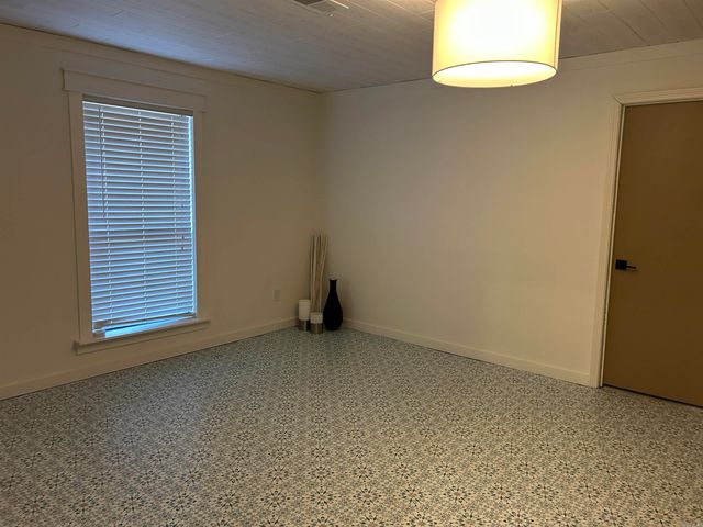 41 Tucker Creek, Conway, AR 72034