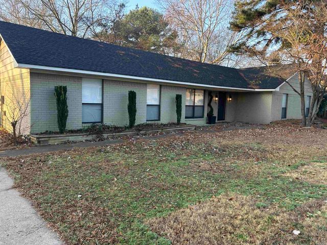 41 Tucker Creek, Conway, AR 72034