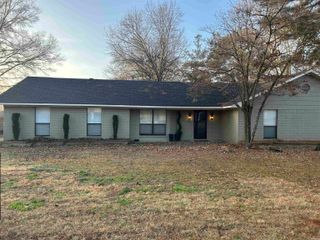 41 Tucker Creek, Conway, AR 72034