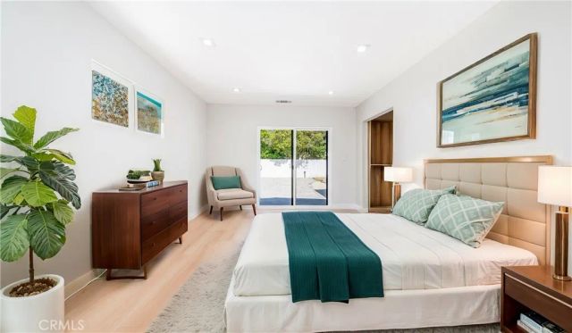 13633 Delano Street, Valley Glen, CA 91401