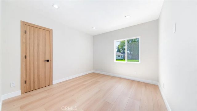 13633 Delano Street, Valley Glen, CA 91401