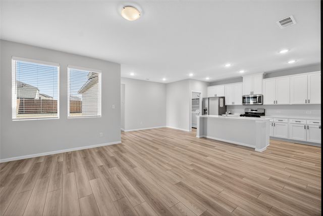 1210 Aruba Avenue, Seagoville, TX 75159