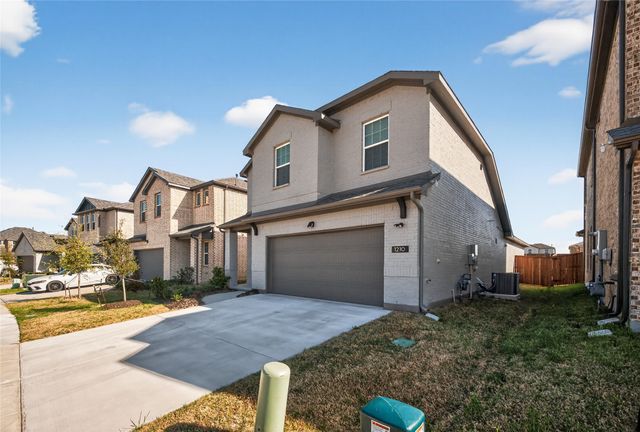 1210 Aruba Avenue, Seagoville, TX 75159