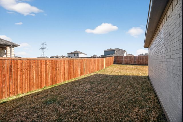 1210 Aruba Avenue, Seagoville, TX 75159