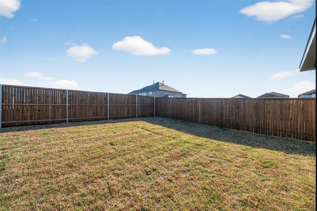 1210 Aruba Avenue, Seagoville, TX 75159