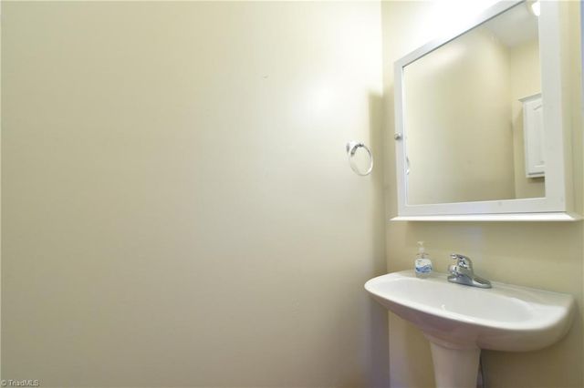 240 Montclair Drive, Advance, NC 27006