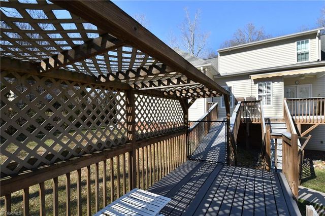 240 Montclair Drive, Advance, NC 27006