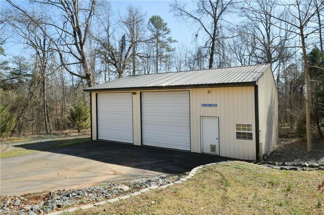 240 Montclair Drive, Advance, NC 27006