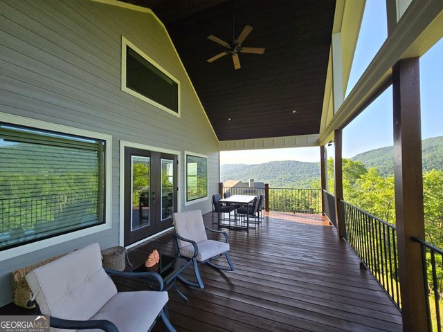 463 Ivy Log Heights Road, Young Harris, GA 30582