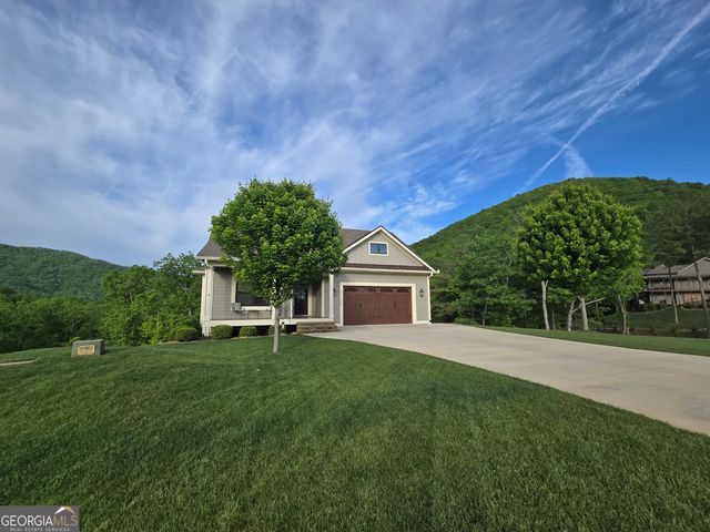 463 Ivy Log Heights Road, Young Harris, GA 30582