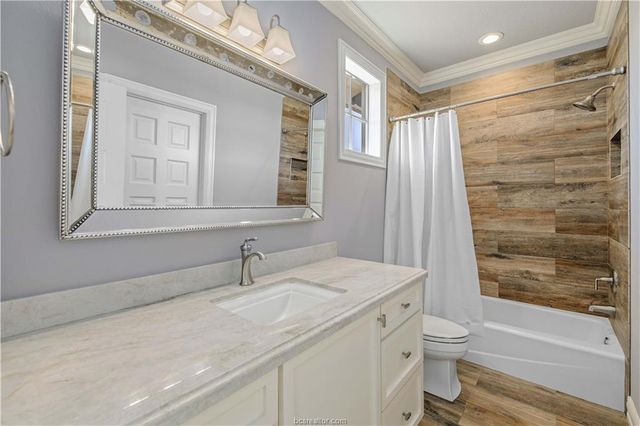 4207 Tuscany CT, Bryan, TX 77802