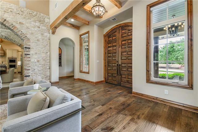 4207 Tuscany CT, Bryan, TX 77802