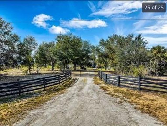 25800 WASHINGTON STREET, Astatula, FL 34705