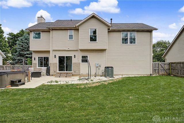 2675 Walnut Ridge Drive, Troy, OH 45373