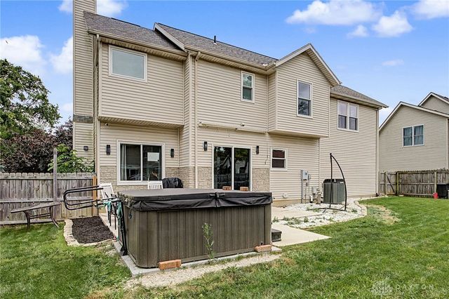 2675 Walnut Ridge Drive, Troy, OH 45373