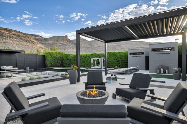 6937 Rainstone Street, Las Vegas, NV 89148