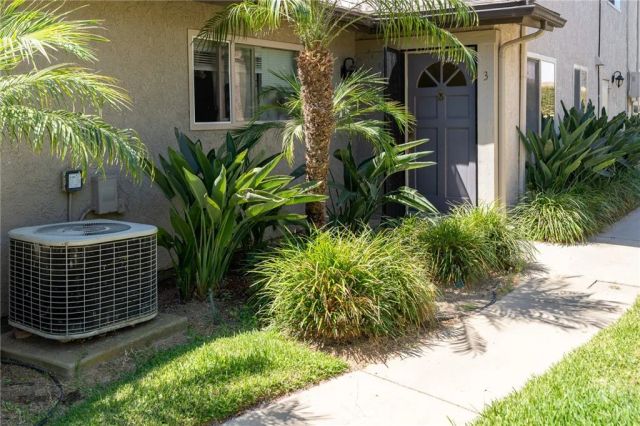 5969 Nelda Street 3, Simi Valley, CA 93063