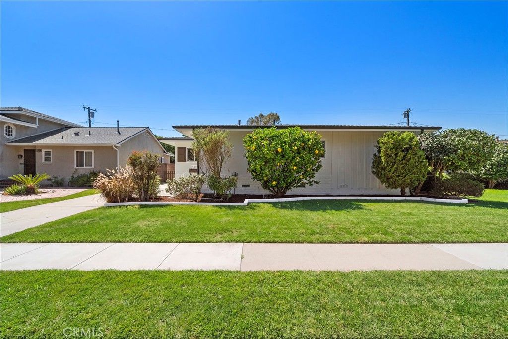 2929 N Studebaker, Long Beach, CA 90815 — photo 2