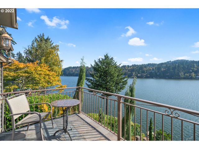 3142 LAKEVIEW Blvd, Lake Oswego, OR 97035