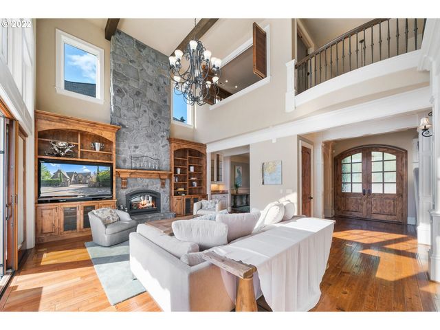 3142 LAKEVIEW Blvd, Lake Oswego, OR 97035