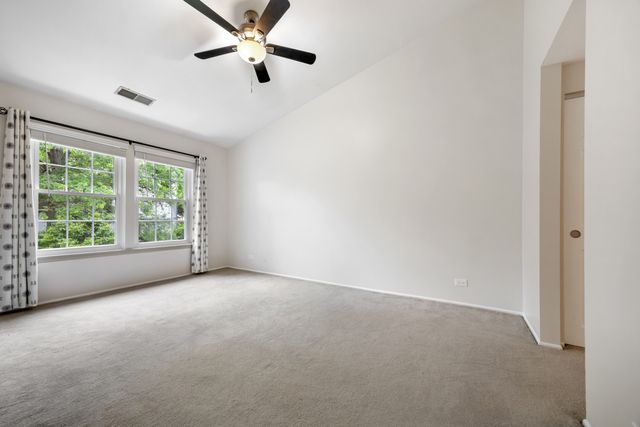 164 White Branch Court, Buffalo Grove, IL 60089