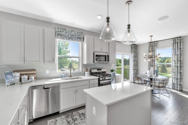 27144 SILO Drive, Saline, MI 48176