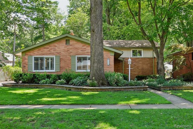 1313 Beech Street, Plymouth, MI 48170