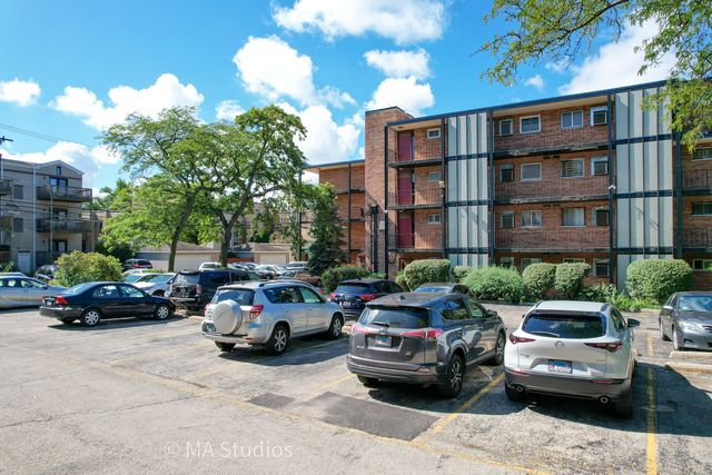 6960 N Bell Avenue 208, Chicago, IL 60645