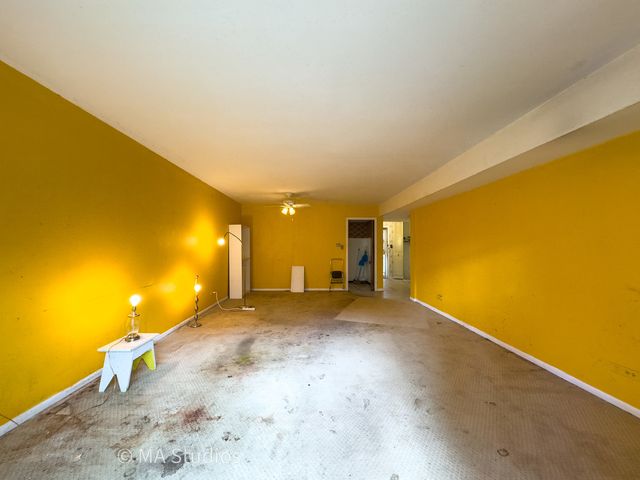 6960 N Bell Avenue 208, Chicago, IL 60645