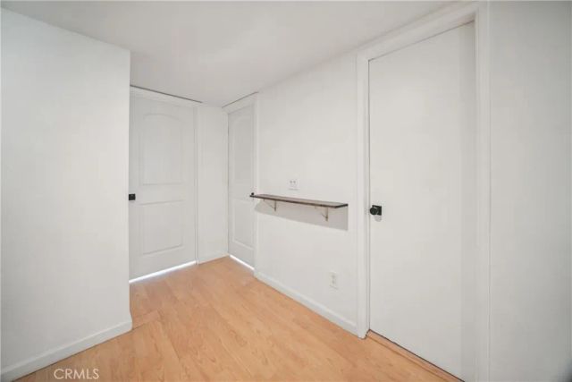 19545 Sherman Way, Reseda, CA 91335