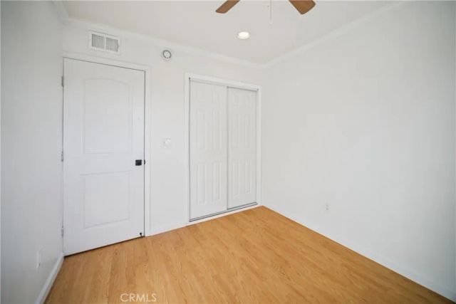 19545 Sherman Way, Reseda, CA 91335