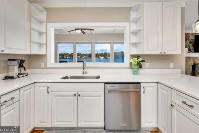 2115 Charing, Brunswick, GA 31525