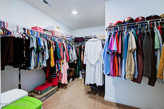 2093 Carnegie Dr, Shelbyville, KY 40065