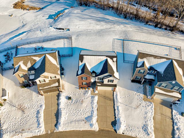 2093 Carnegie Dr, Shelbyville, KY 40065