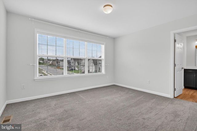 1269 HOMESTEAD LN, Lancaster, PA 17601