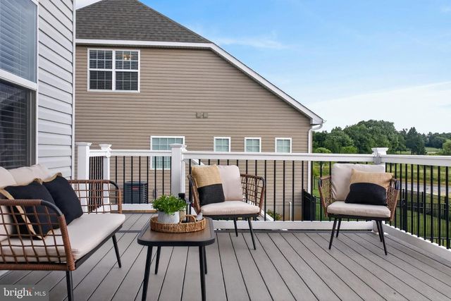 1269 HOMESTEAD LN, Lancaster, PA 17601
