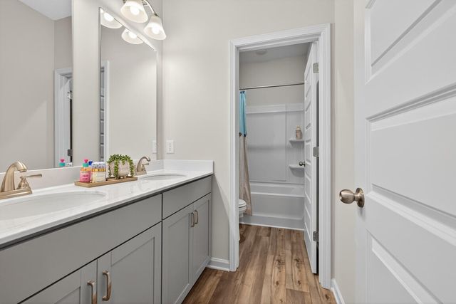 2808 Upton Circle, Cleveland, TN 37323