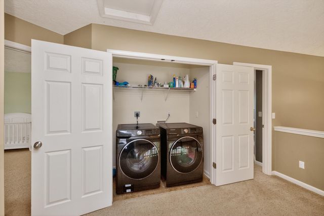 697 Lucille Drive, Lexington, KY 40511
