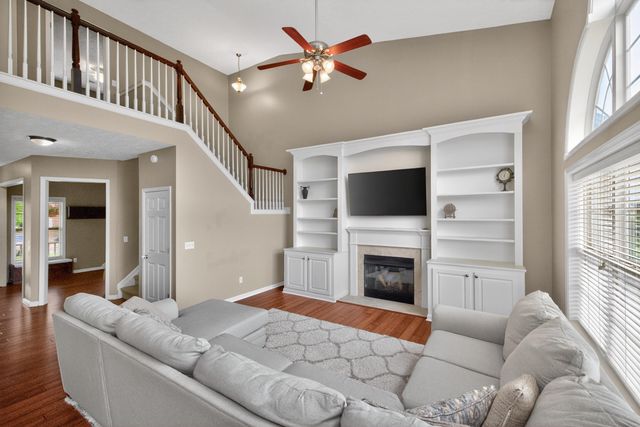 697 Lucille Drive, Lexington, KY 40511