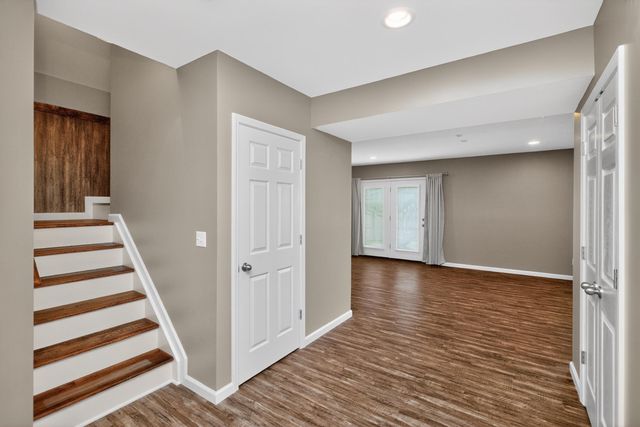 697 Lucille Drive, Lexington, KY 40511