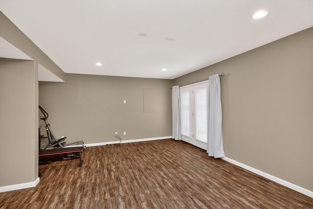 697 Lucille Drive, Lexington, KY 40511