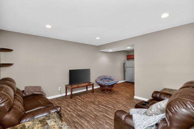 697 Lucille Drive, Lexington, KY 40511