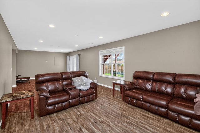 697 Lucille Drive, Lexington, KY 40511