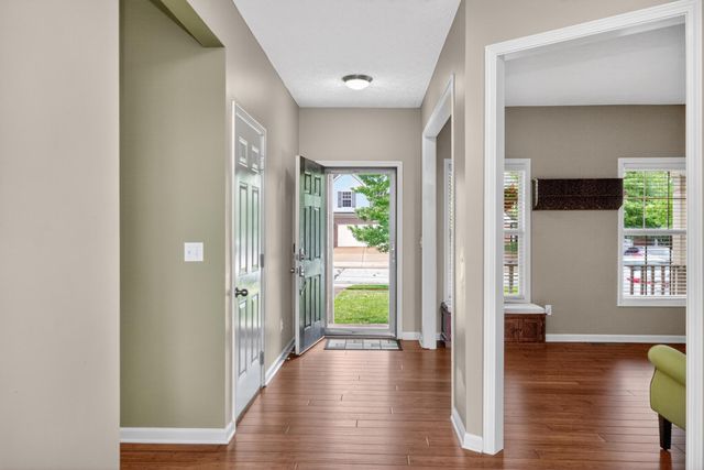 697 Lucille Drive, Lexington, KY 40511